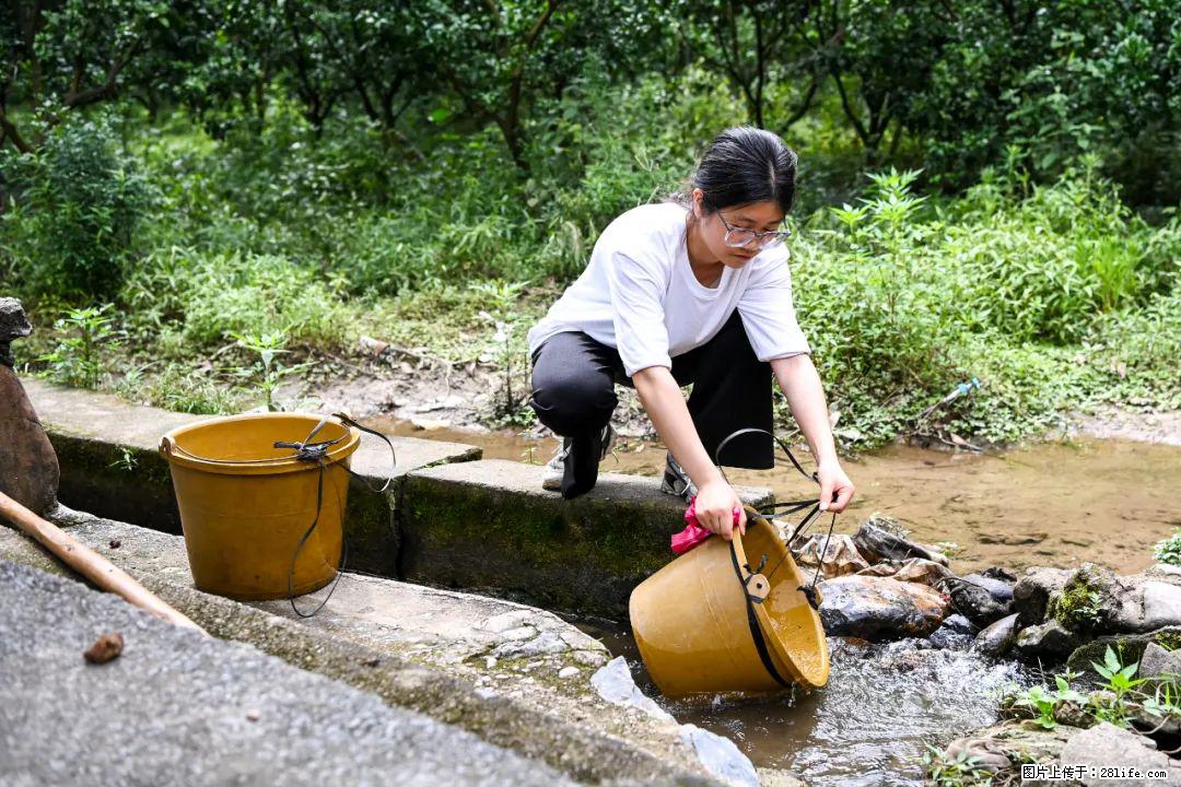 全网追的“扁担女孩”，找了一份暑假工，时薪12元 - 兰州生活资讯 - 兰州28生活网 lz.28life.com